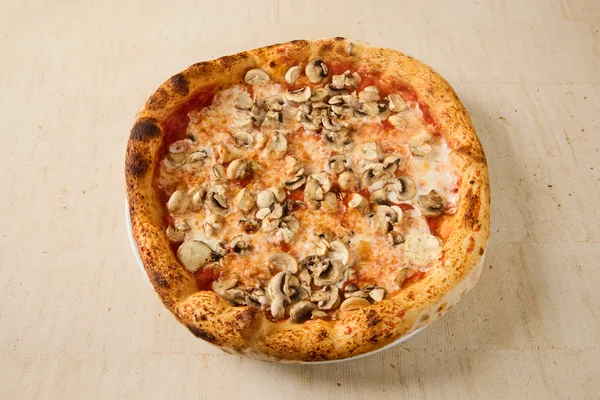 Pizza Funghi